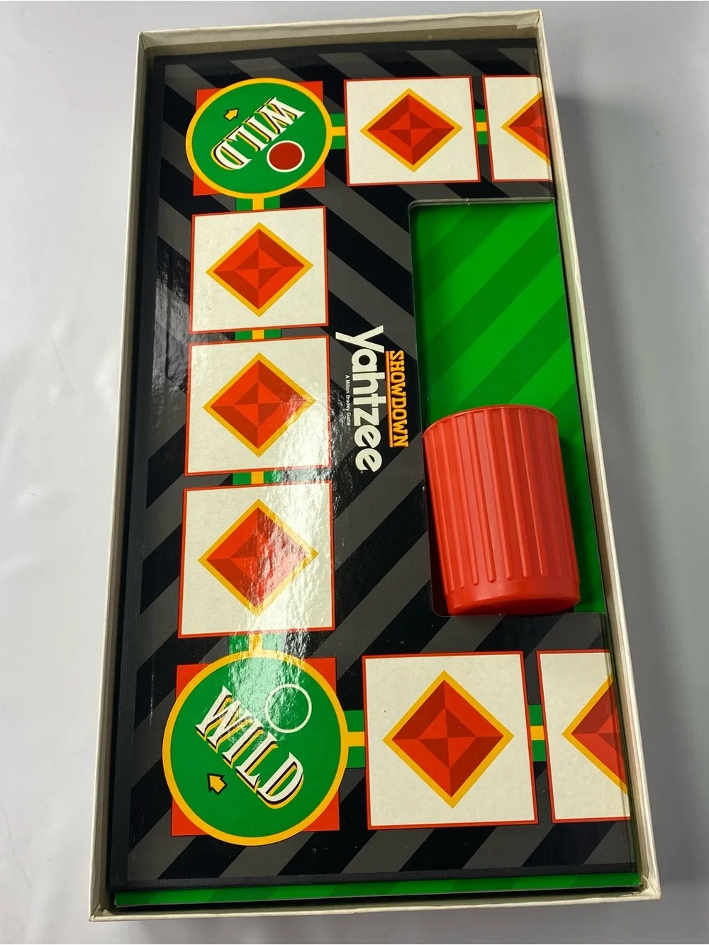 Vintage Showdown Yahtzee Dice Board Game Milton Bradley 1991 Shake Steel & Score